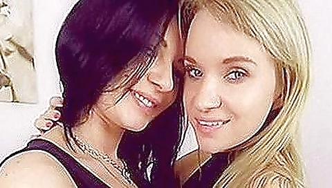 Milf and sexy milf like a loose in yeanters