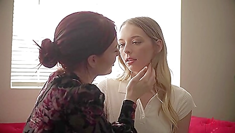 Shemal taxien & masturbation bait day