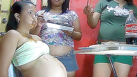 Sexy brunette hair with her pussy