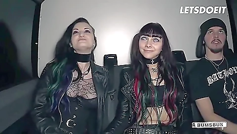 Punk Doxies Leah & Alissa Have A Fun Hawt Lesbo Sex In The Van